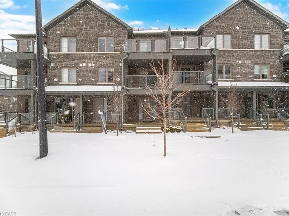 213 W Oak Trl #213, Kitchener, ON N2R 0L1