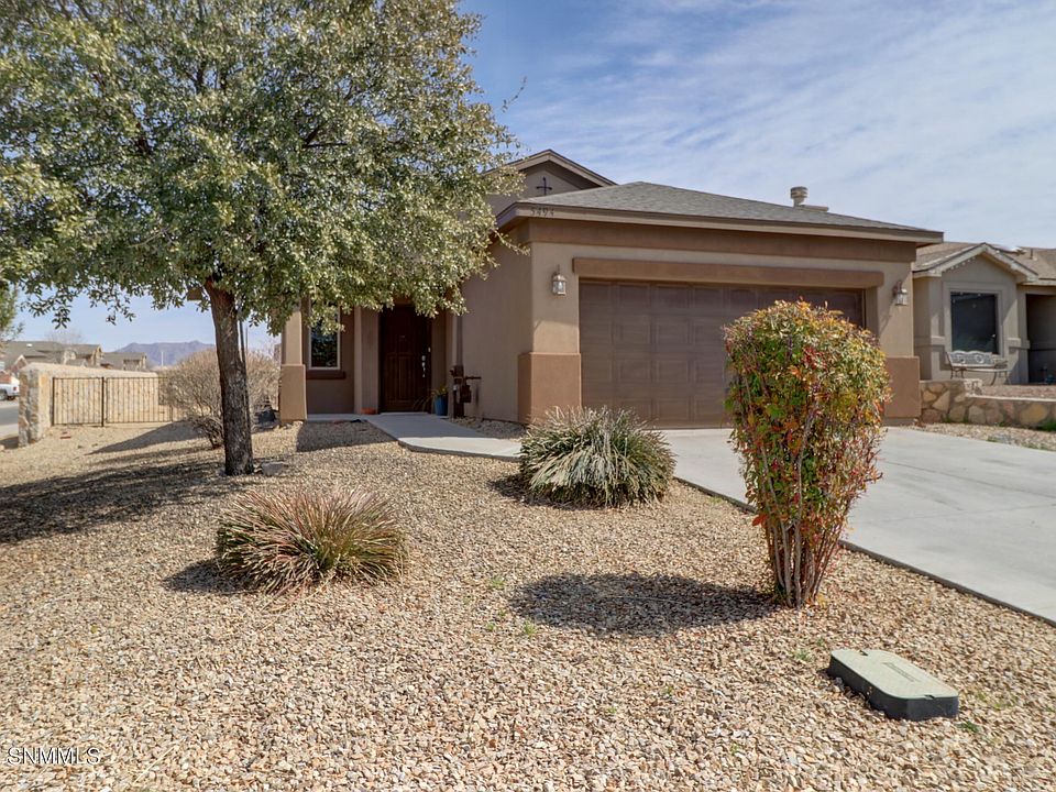 1st image of 5494 Monte Luz St