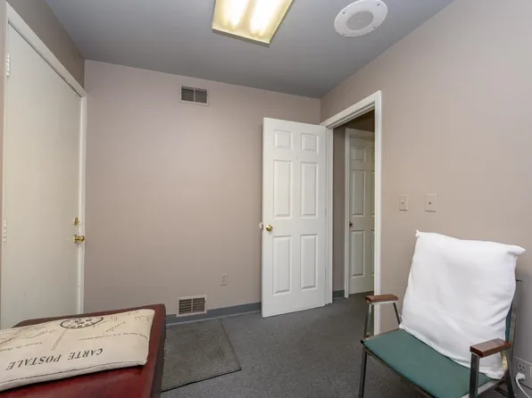 10 West 46th Street image 18 of 40