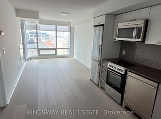 295 Adelaide St W #1303, Toronto, ON M5V 0L4