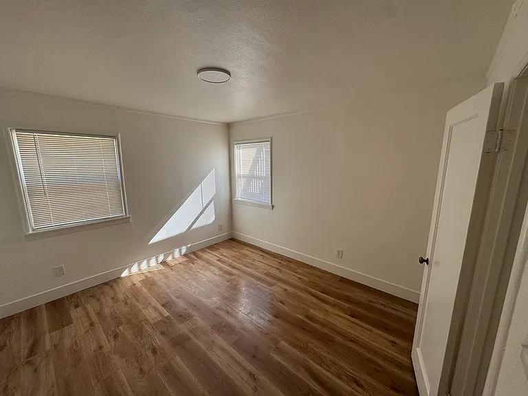 2027 Washington Ave #2027 — Photo 10