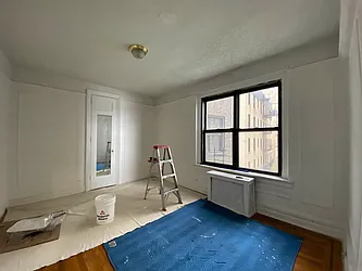 Rented by Urban Real Estate Property Group Inc