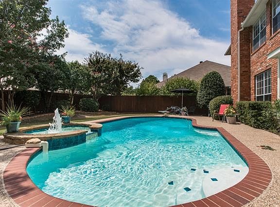 2nd image of 821 Wood Duck Way
