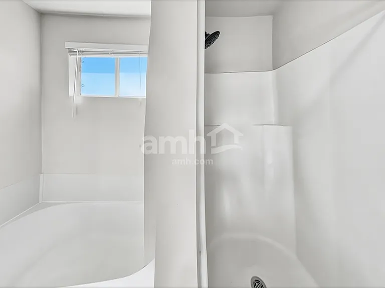 1370 N General Dr — Photo 11