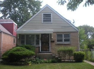 2007 Grey Ave, Evanston, IL 60201