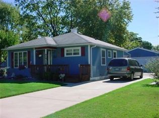 2704 Eder Ave, Highland, IN 46322