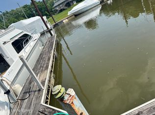 3308 S Rose Island Rd, Prospect, KY 40059