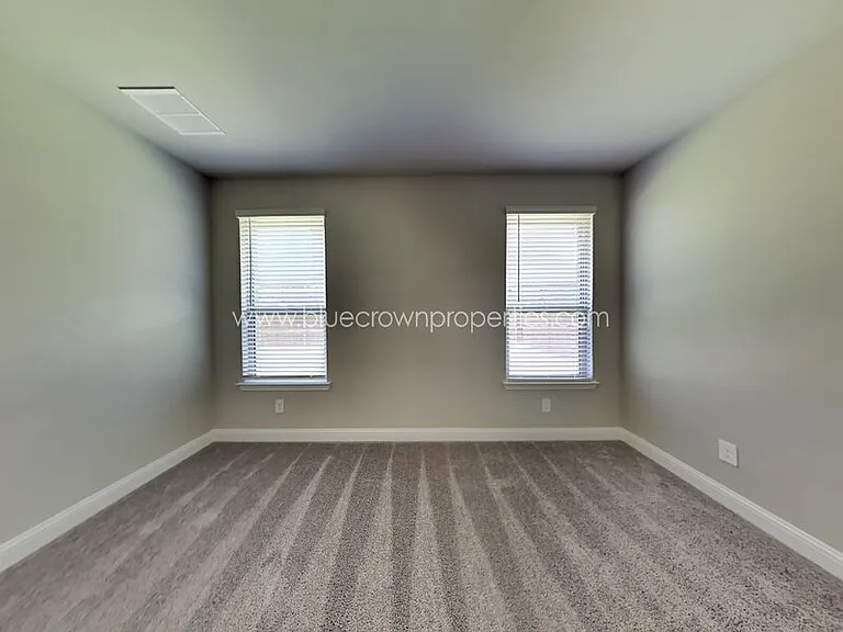1024 Meadowlark Ave — Photo 8