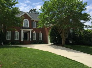 10107 Oak Pond Cres, Charlotte, NC 28277