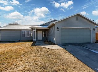 177 E Screech Owl Dr, Kuna, ID 83634