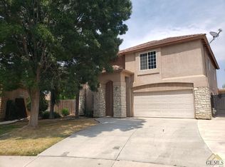 10904 Vista Ridge Dr, Bakersfield, CA 93311