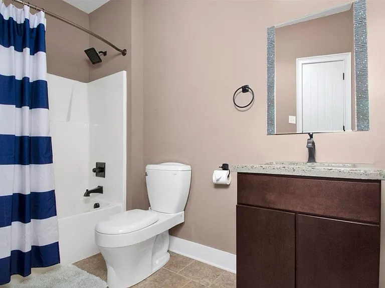 233 Saintsbury Pl — Photo 33