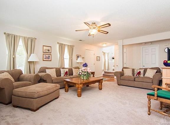 5th image of 8307 Rhian Brook Ln