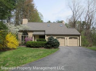 62 Sherwood Trl, Saratoga Springs, NY 12866