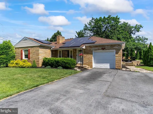 18808 Rolling Rd, Hagerstown, MD 21742