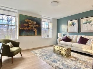 301 S Huntington Ave #201-314, Jamaica Plain, MA 02130
