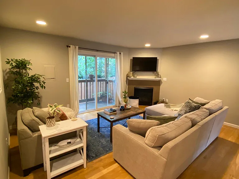 3925 SW Multnomah Blvd #104 — Photo 9