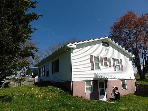 2nd image of 127 Veterans St