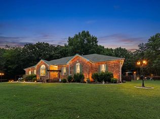 960 Stones River Rd, La Vergne, TN 37086