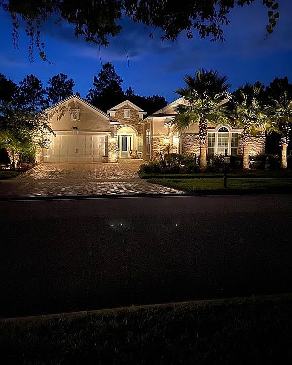 1st image of 98 Torcido Blvd