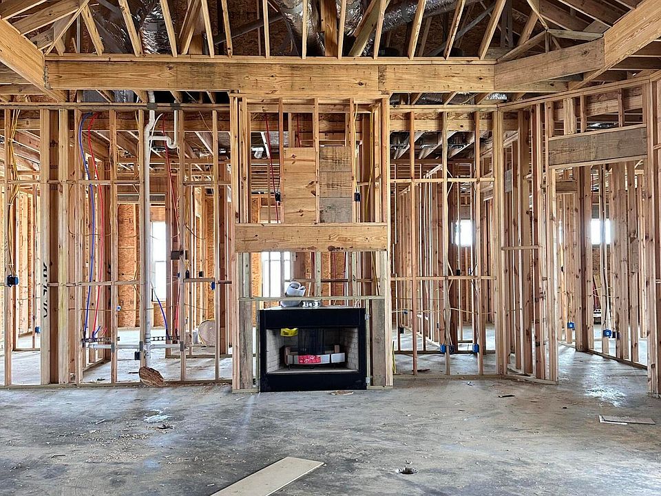 109 Prague, Youngsville, LA 70592 MLS 23000047 Zillow