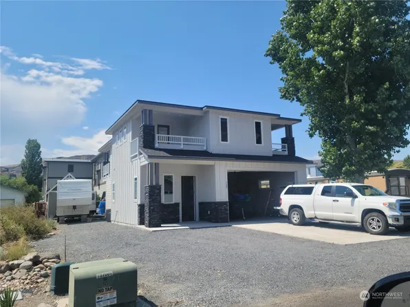 728 Hunter Avenue SW, Quincy, WA 98848