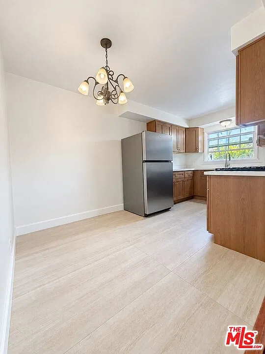 2 bed, 1.0 bath, 700 sqft, $2,895 — Photo 1