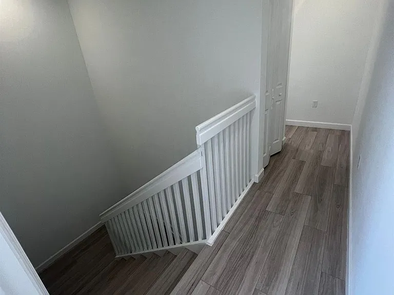 24650 SW 129th Ave — Photo 5