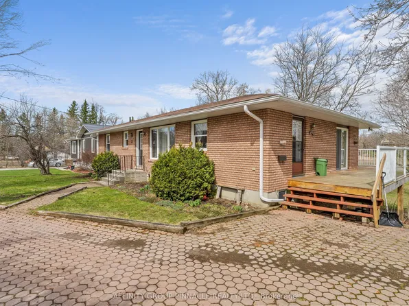 28 Water St, Kawartha Lakes, ON K9V 2C8