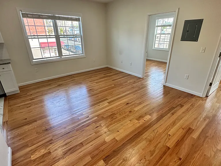 156 Midland Ave #1 — Photo 7