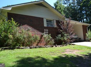 275 Sherwood St, Toccoa, GA 30577