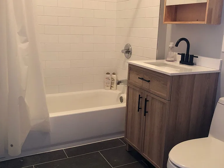105 Liberty St #2 — Photo 8