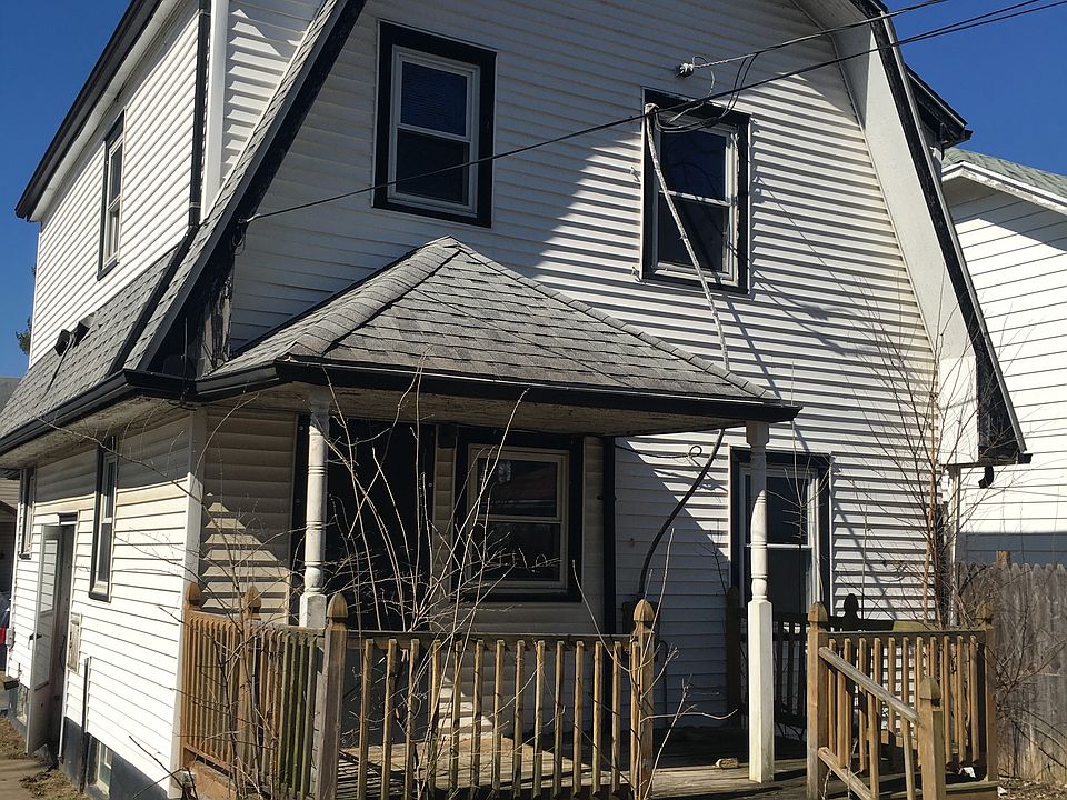 1st image of 528 Evergreen Ave