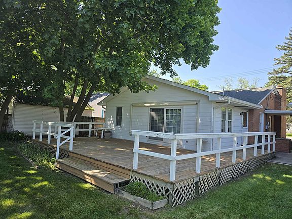 5th image of 2584 Midland Rd