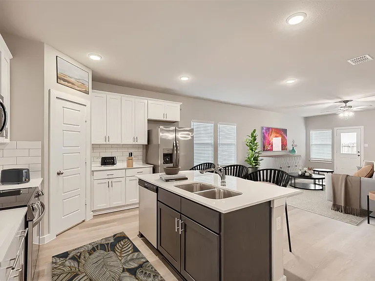 The Residences at Fresh Meadows — Photo 77