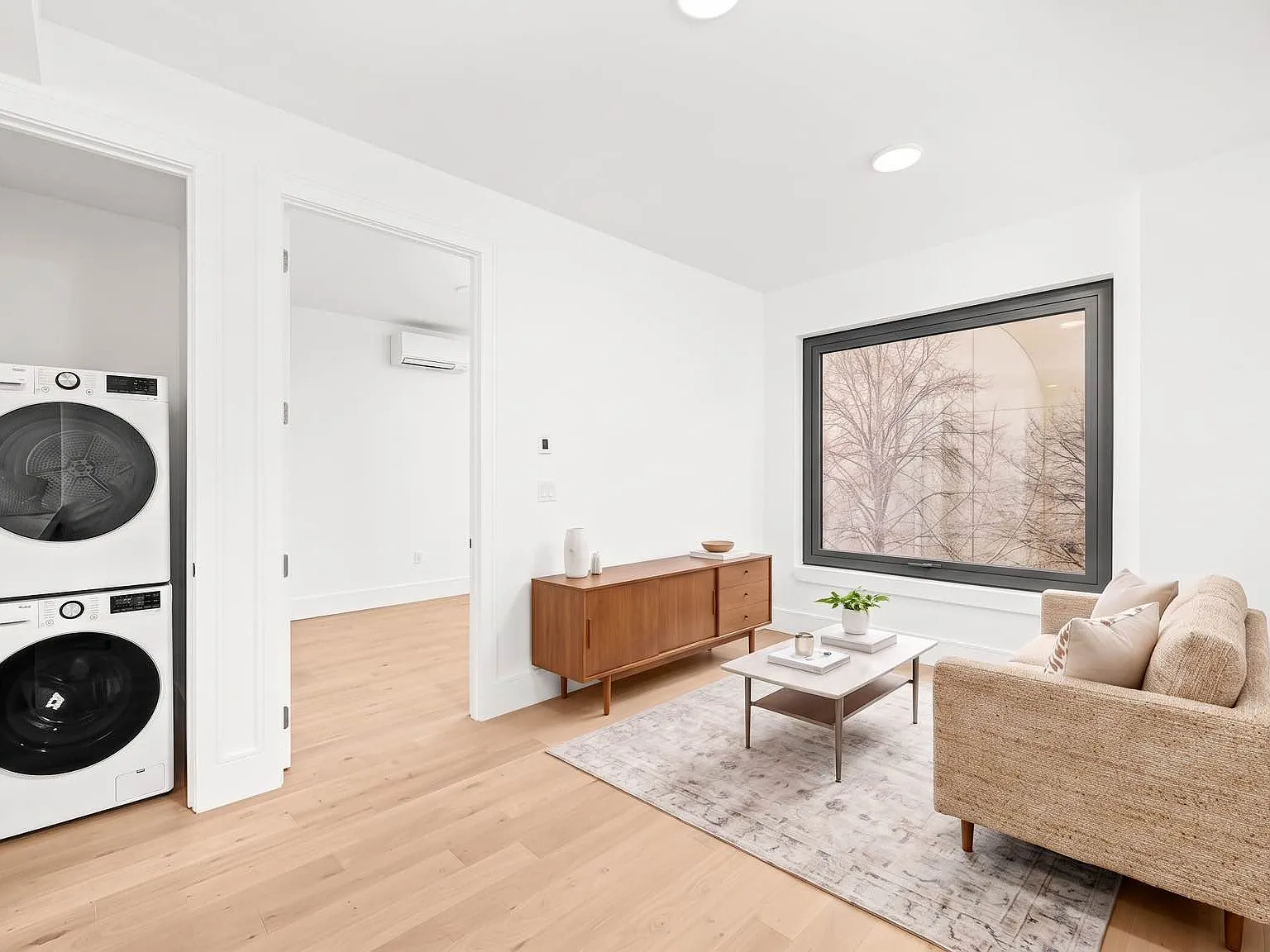 151 South Elliott Place — Photo 4
