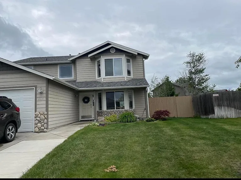 9315 W Caelen Ave — Photo 2