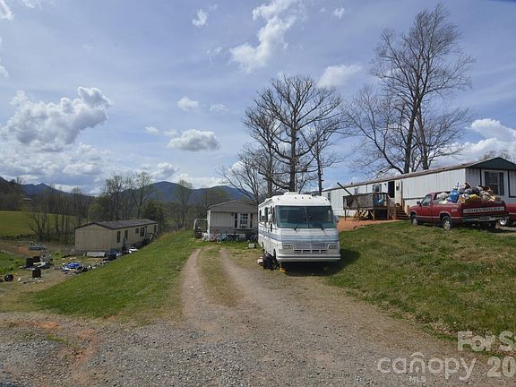 5th image of 537 Old Newfound Rd