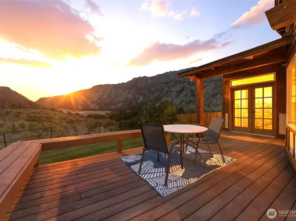 52 Long Drive, Pateros, WA 98846