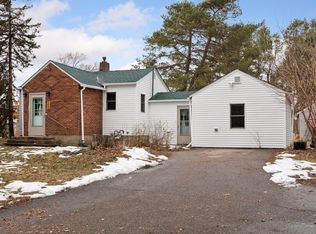 9868 Hamline Ave N, Circle Pines, MN 55014