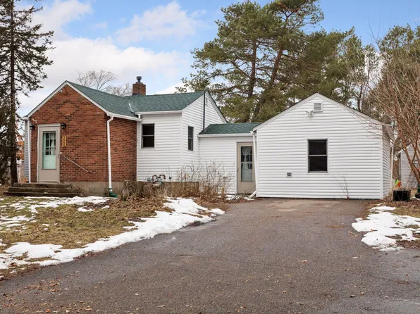 9868 Hamline Ave N, Circle Pines, MN 55014