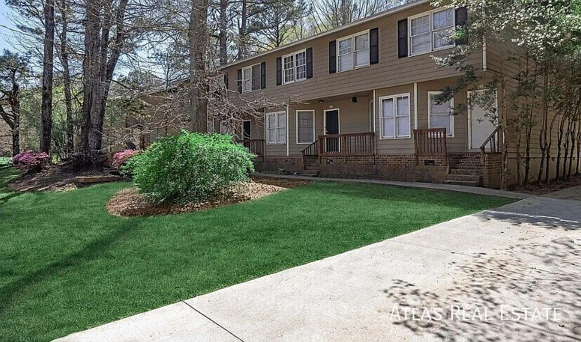 Building Photo 5