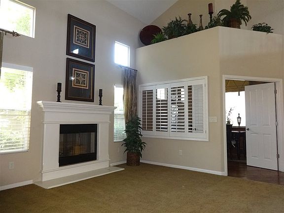 4th image of 1665 Dorothy Ln