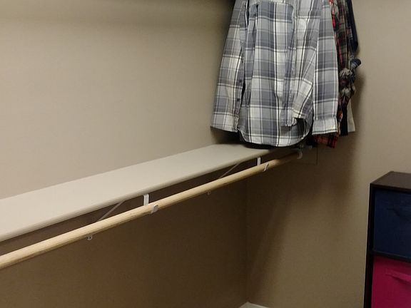 3rd image of 203 Marjorie Pl