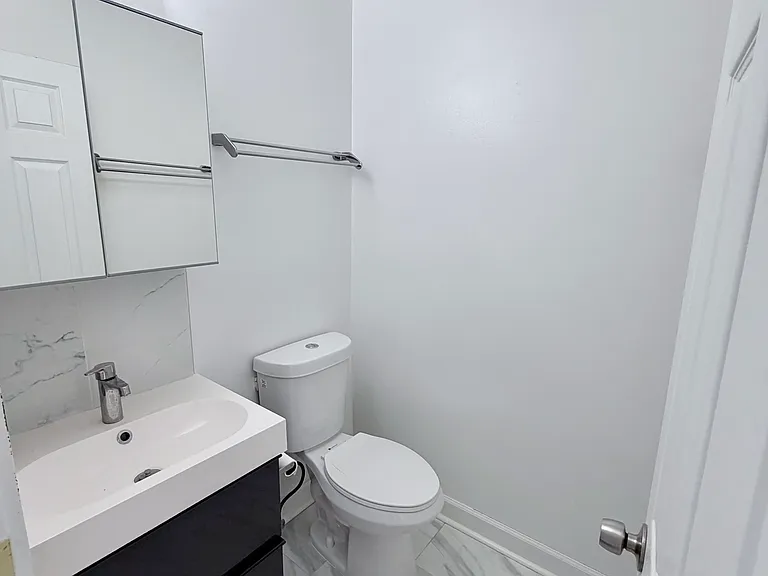 8649 W Foster Ave #2A — Photo 11