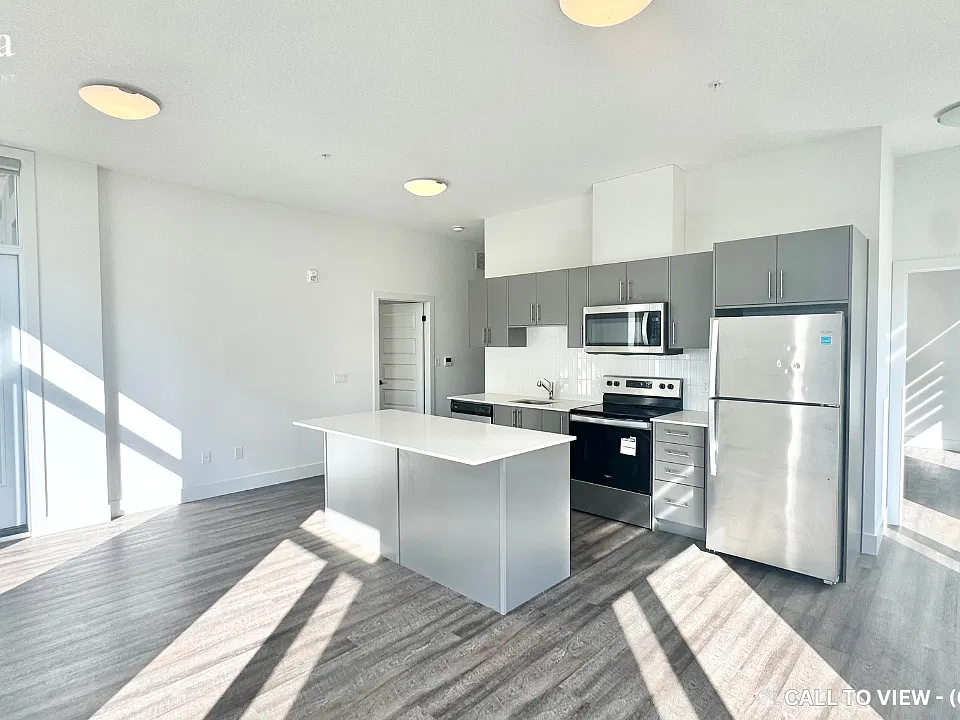 107 Roger St #110