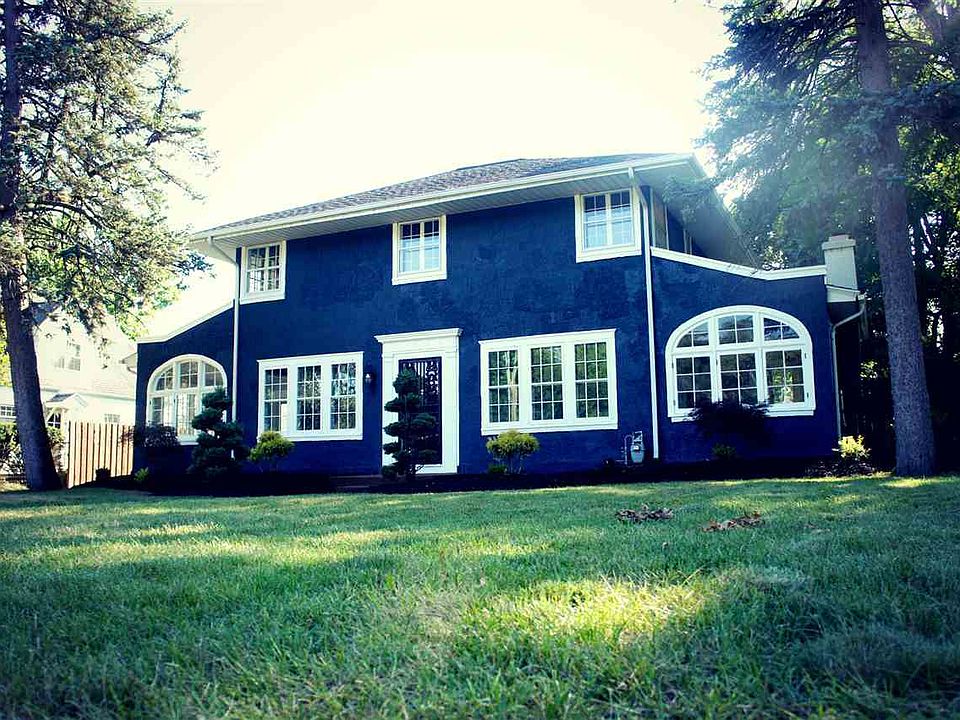 1st image of 1715 Portage Ave
