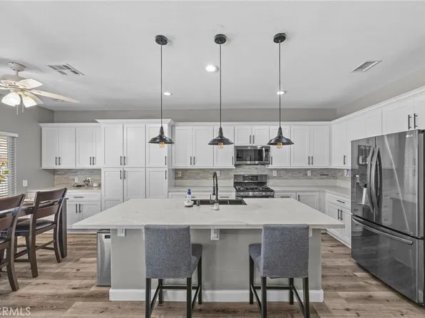 1251 Stepstone Ct, Hemet, CA 92545