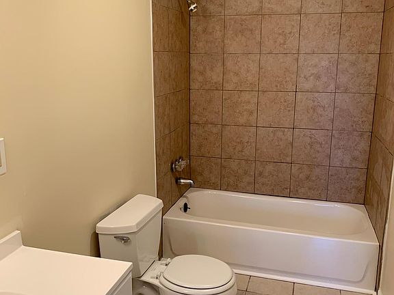 4th image of 732 Olivieri Ln