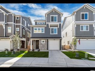 7702 S Founder Point Ln, Midvale, UT 84047